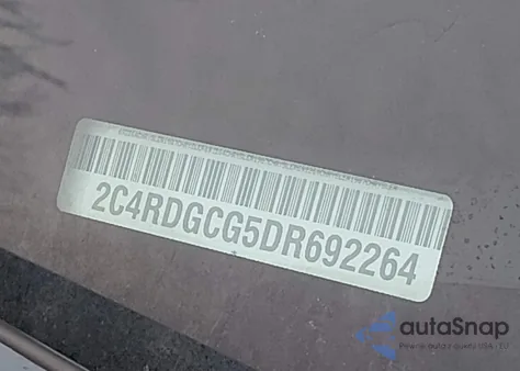 2013 Dodge Grand Caravan Sxt from USA, damaged, VIN 2C4RDGCG5DR692264